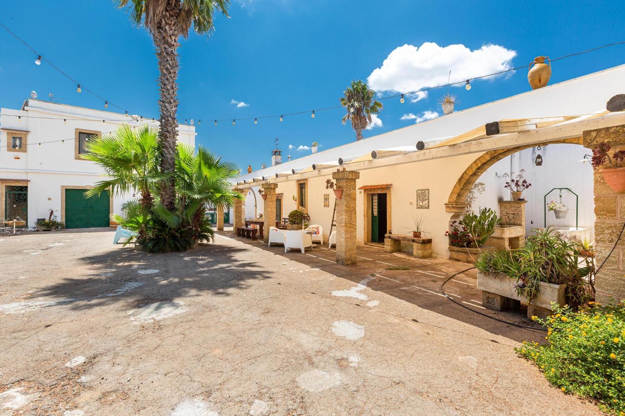 Masseria Sierri By Perle Di Puglia San Pancrazio Salentino Exterior photo